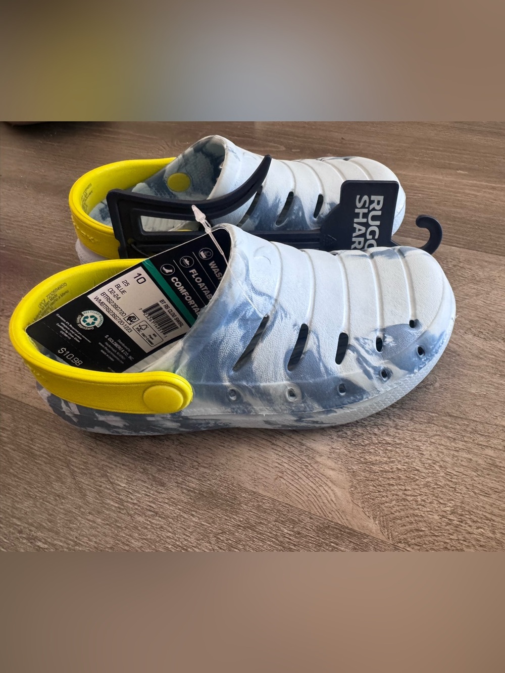 NWT Kids Boys Blue Tie-Dye Clog with Yellow Strap size 10 Rugged Shark